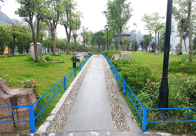 北京草坪護(hù)欄